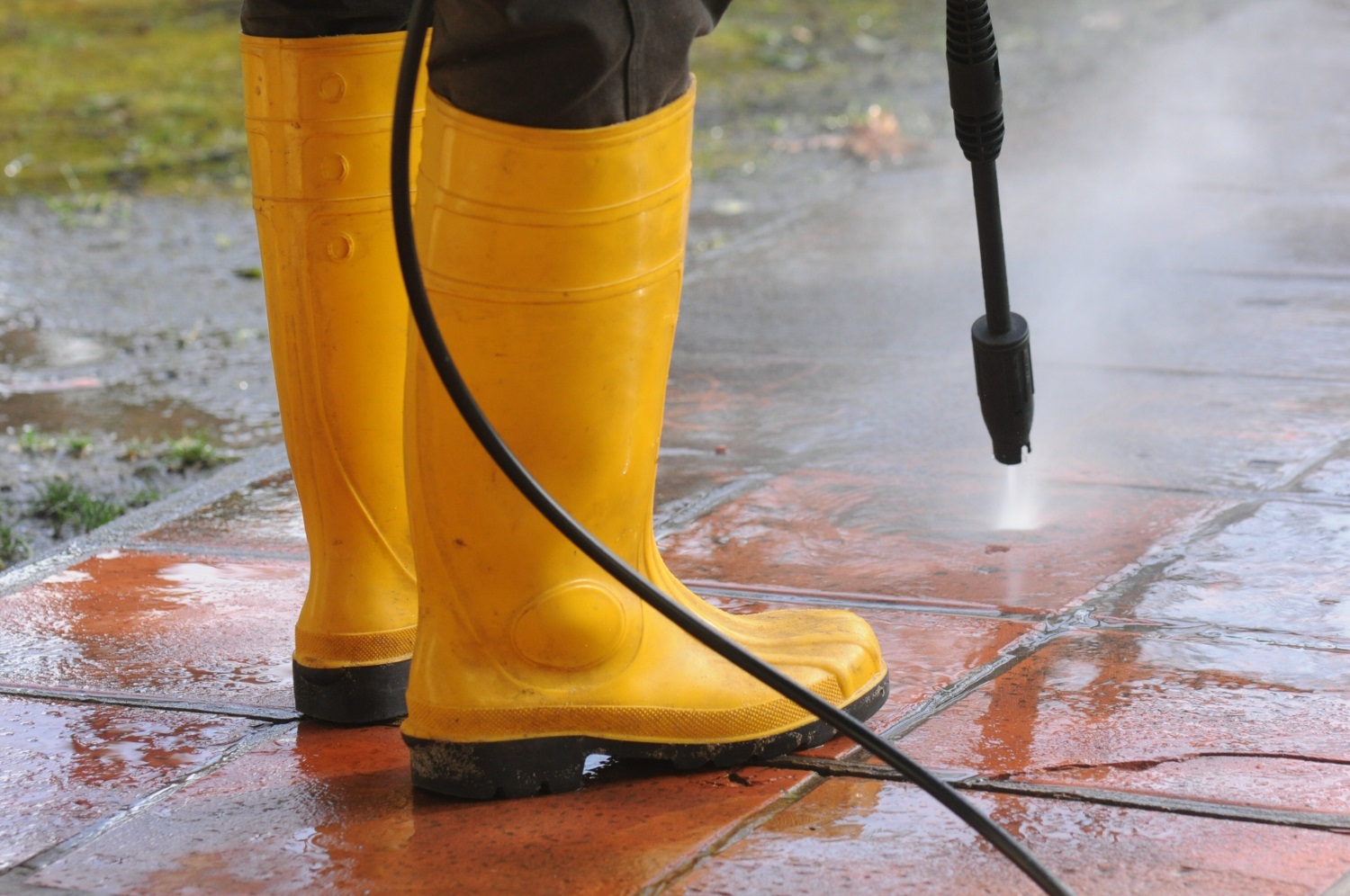 Professtional Hydrojetting services - hitech plumbing
