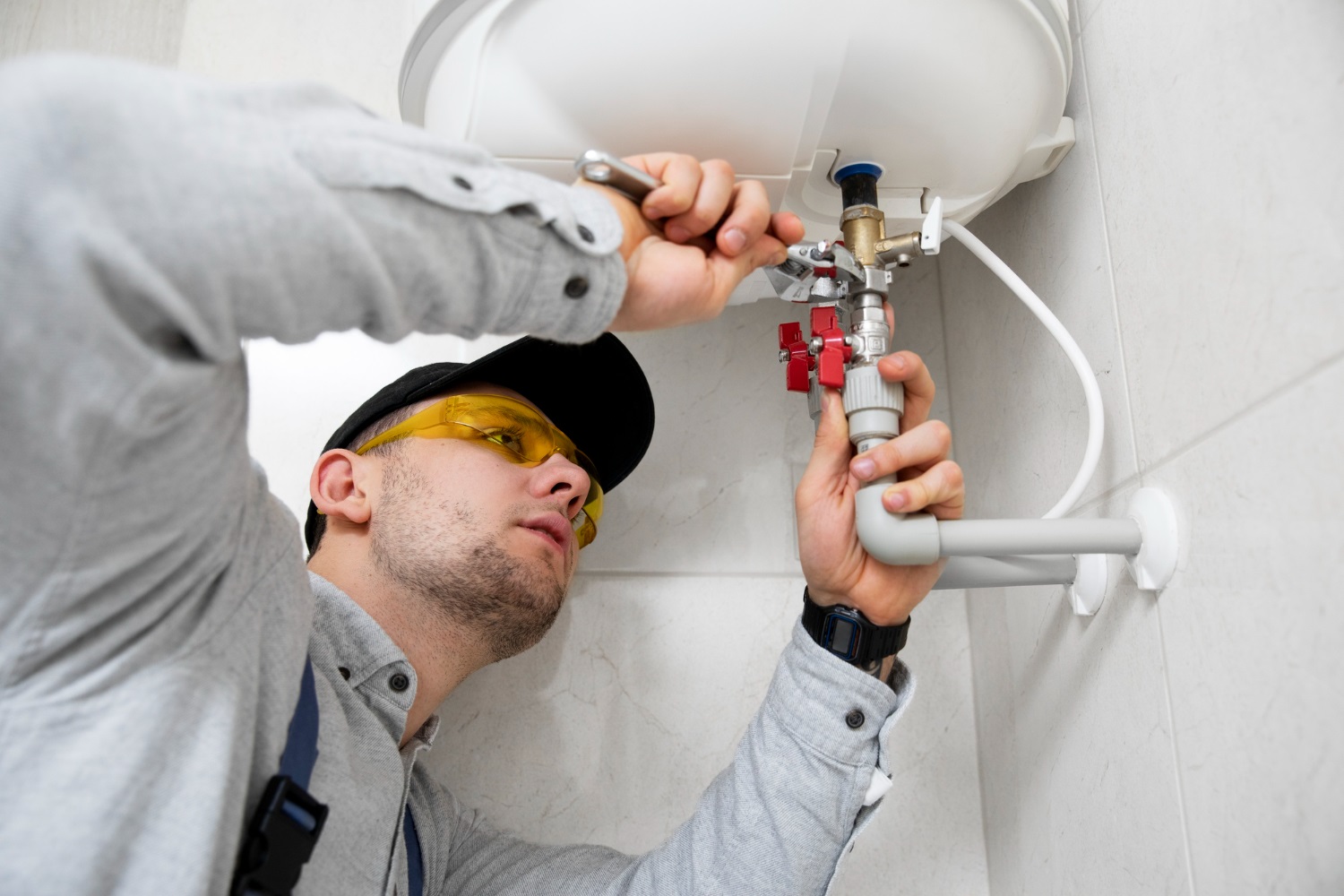 Leak Detection & Repair - hi-tech plumbingAC