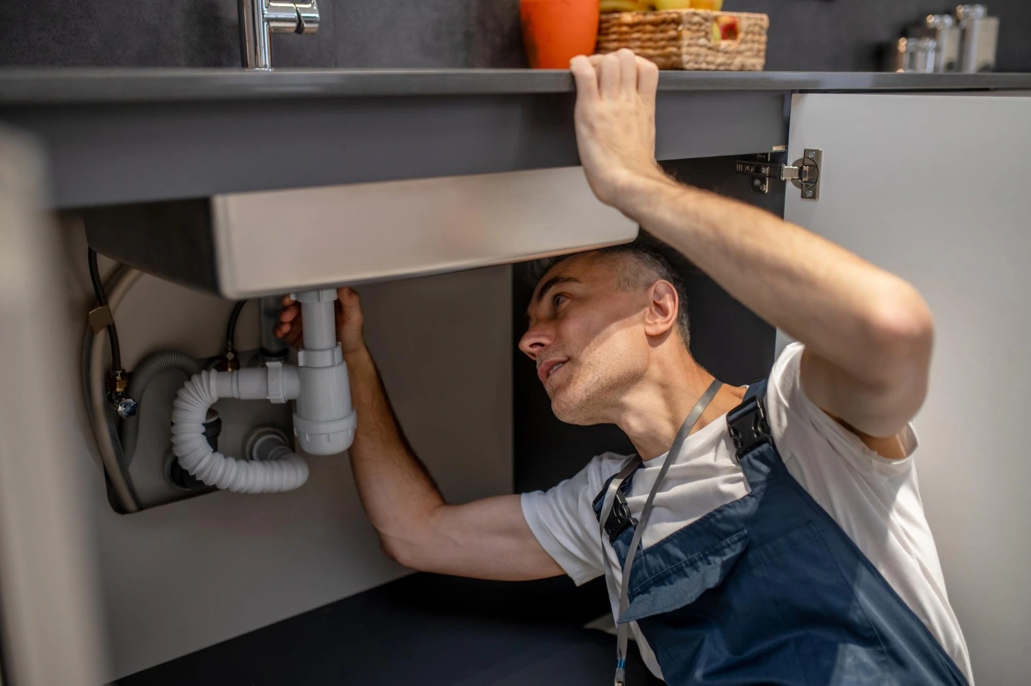 Leak Detection & Repair - hi-tech plumbingAC